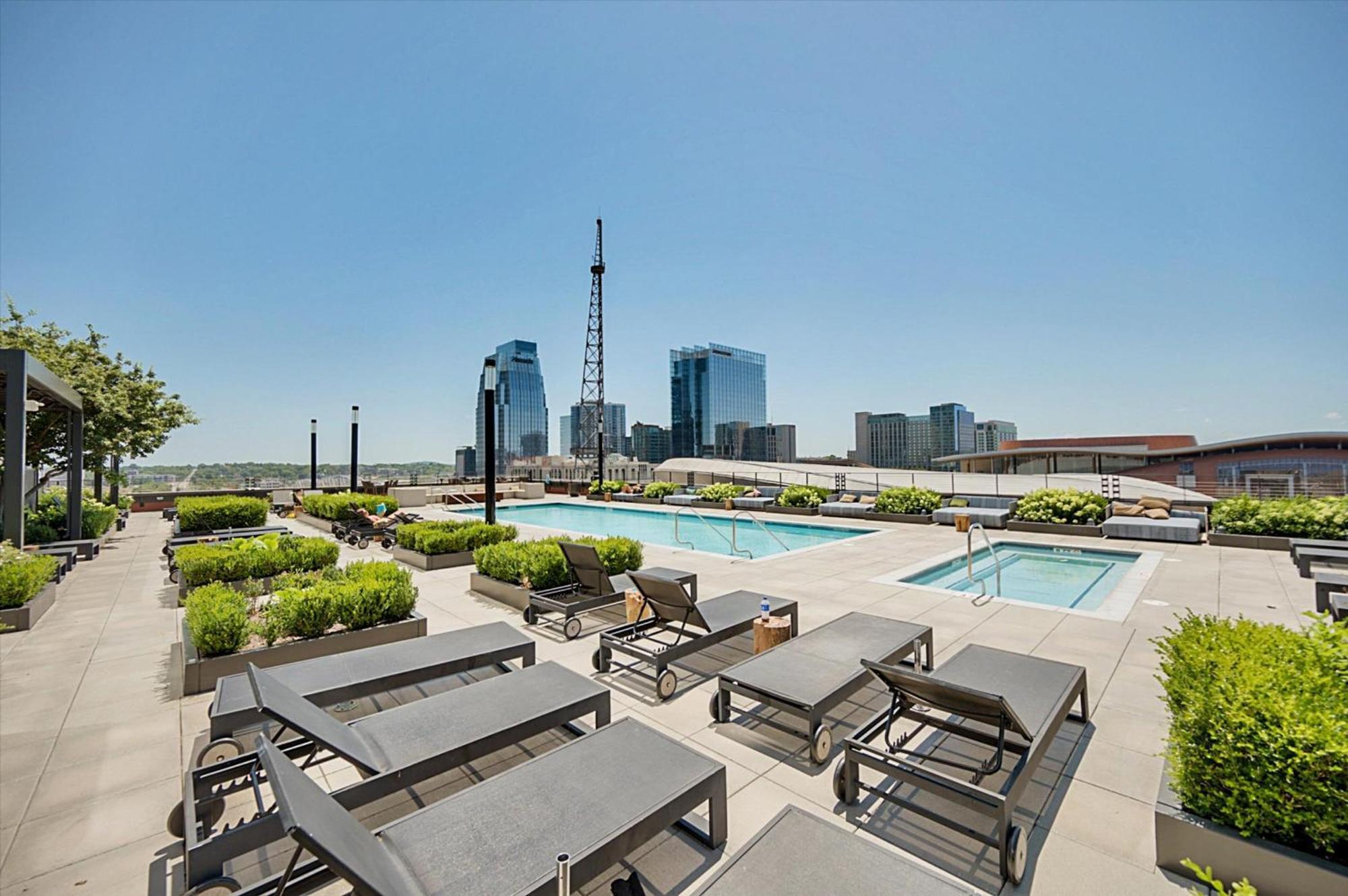 Global Luxury Suites Nashville Downtown Ngoại thất bức ảnh