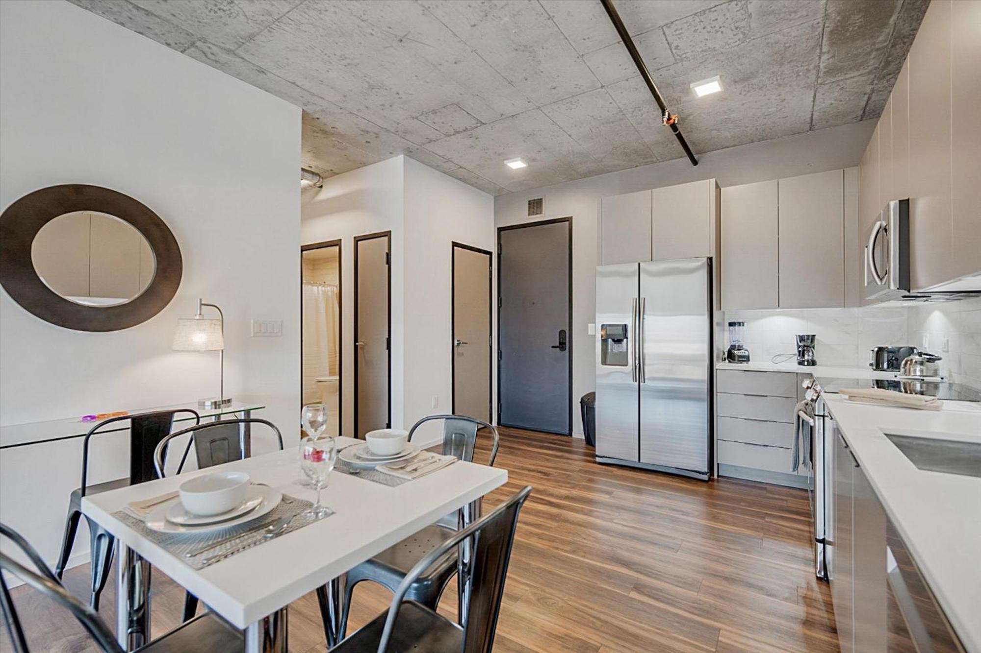 Global Luxury Suites Nashville Downtown Ngoại thất bức ảnh